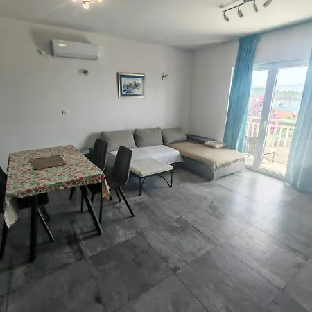 公寓 Seaview And Relax 鲁巴达