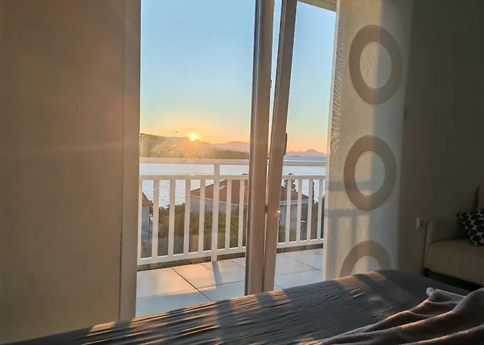 Seaview And Relax