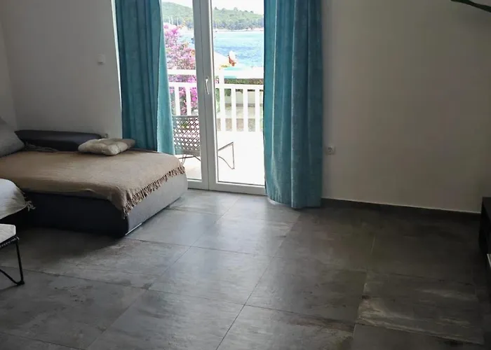 Seaview And Relax