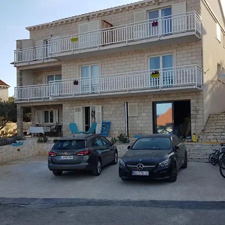 Apartment Seaview And Relax Lumbarda