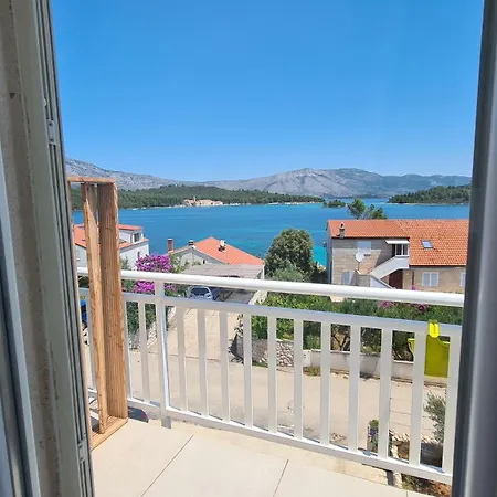 Seaview And Relax Apartment Lumbarda